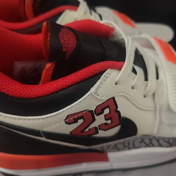 NEW Air Jordan Legacy 312 Low - Picture 4 of 6